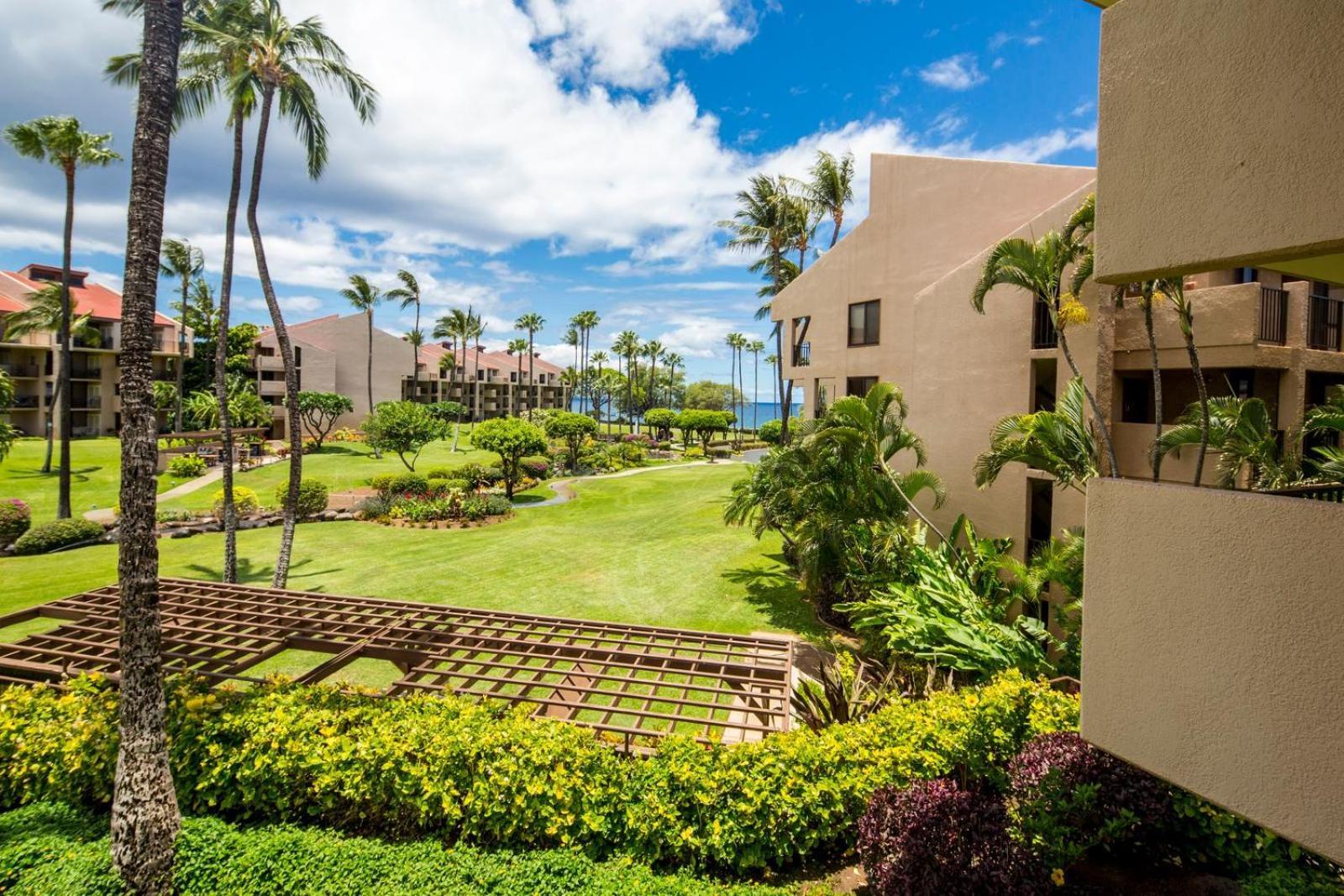 Castle Kama'Ole Sands Aparthotel Wailea  Exterior photo